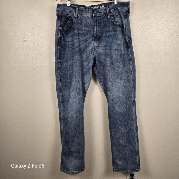 Wrangler Retro Slim‎ Boot Jeans Men’s Size 36x34 Medium Wash - Picture 2 of 9